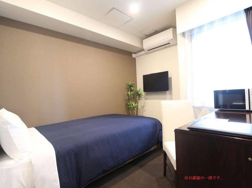 Hotel Livemax Yokohama Motomachi Ekimae Экстерьер фото